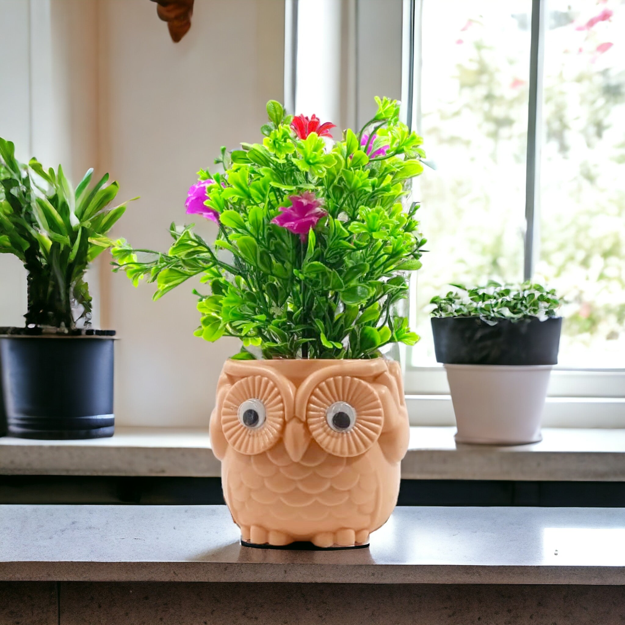 2 Pc Plastic Owl shape pot for indoor and outdoor plants