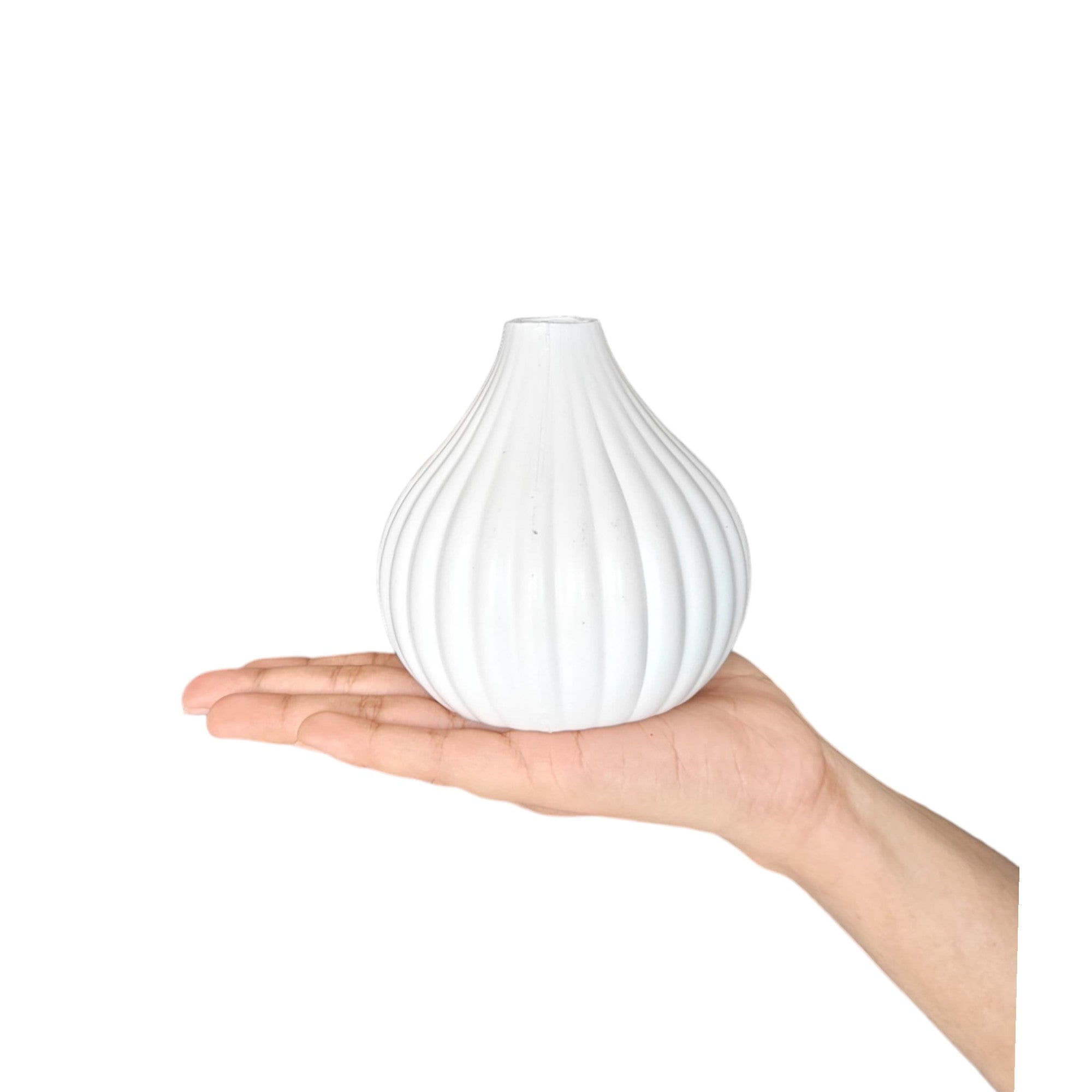 Modak shape plastic pots , 5 inch White set of 2